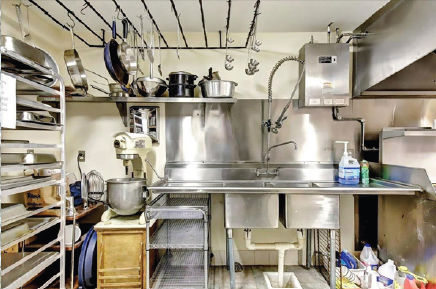 Squirrel Creek kitchen